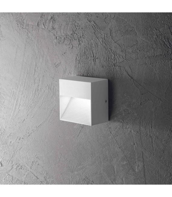 Aplique DOWN blanco con 1 luz