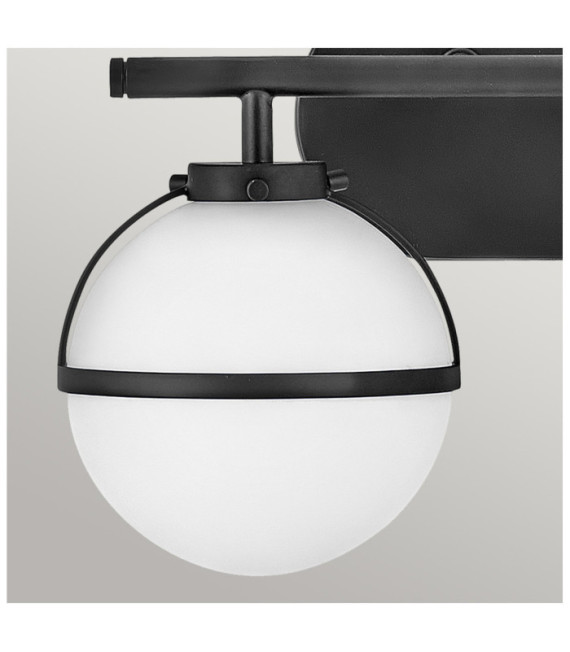 Lampada da parete per bagno Hinkley in vetro opale, acciaio nero