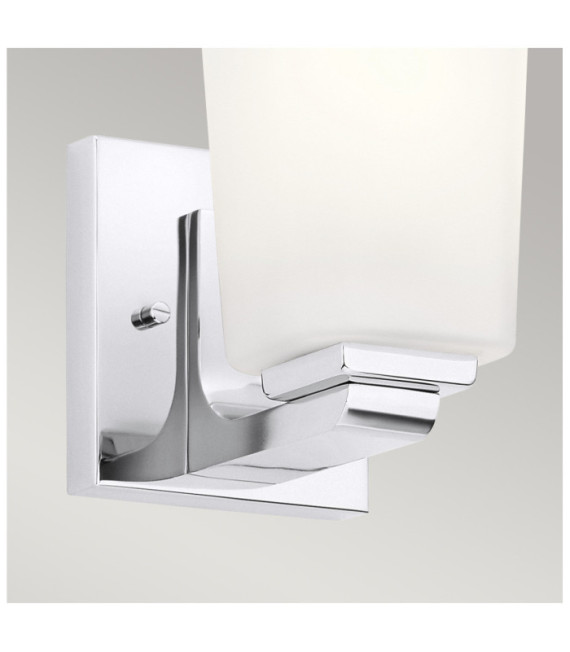 Kichler Lámpara de pared para baño, cristal opalino, acero, zinc, cromo pulido