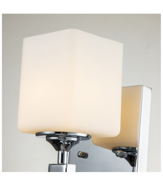 Kichler wall light Opal glass, Polished chrome steel